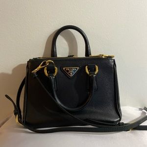 Traded- Prada mini Galleria bag